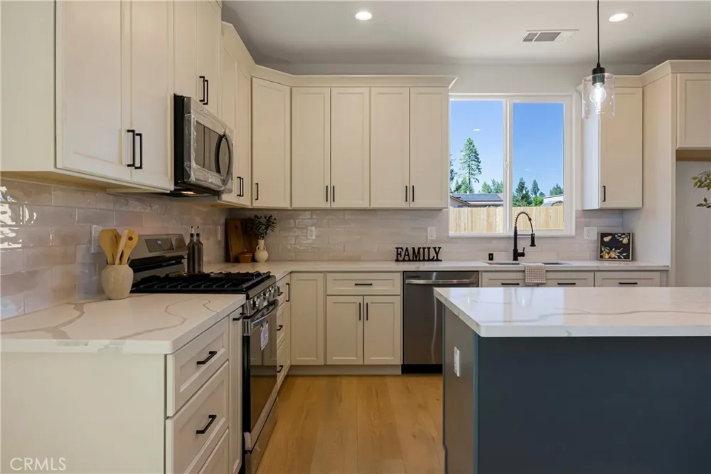 613 Castle Drive Paradise, CA 95969