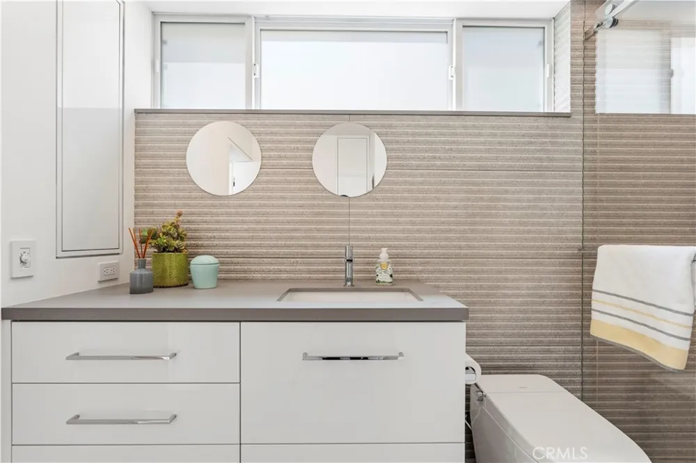 149 Sunset Terrace Laguna Beach, CA 92651