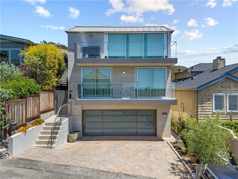 149 Sunset Terrace Laguna Beach, CA 92651