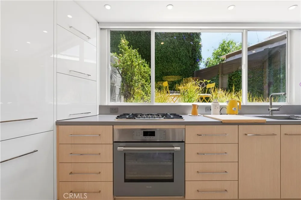 149 Sunset Terrace Laguna Beach, CA 92651