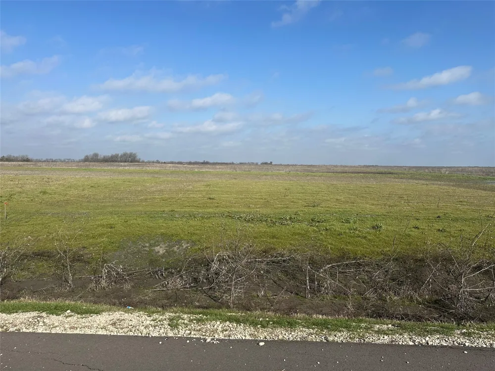 2124 Co Rd 2162 Caddo Mills, TX 75135