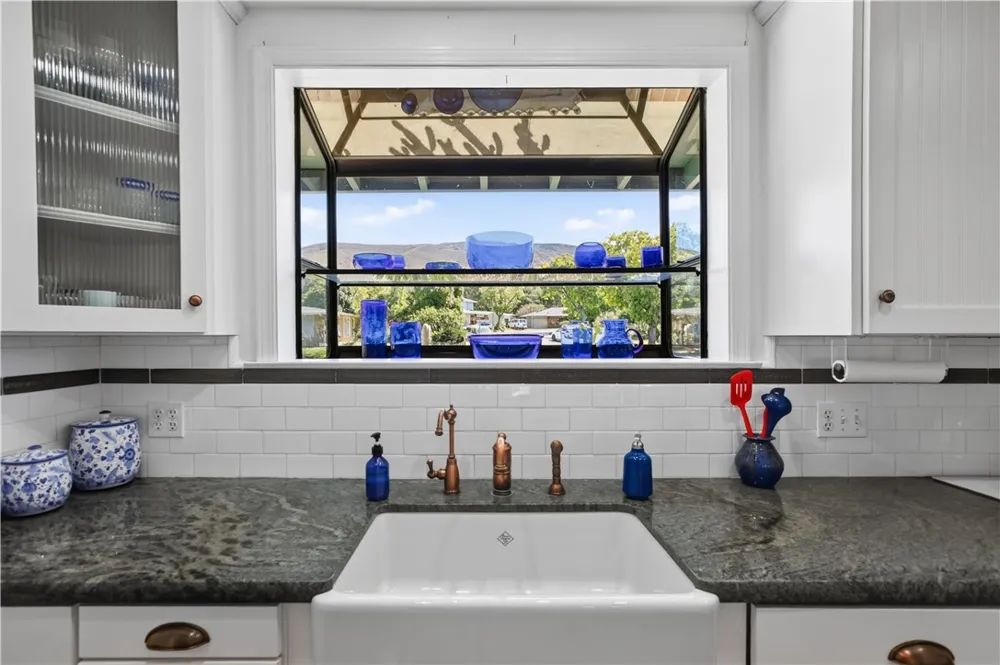 2599 Helena Street San Luis Obispo, CA 93401