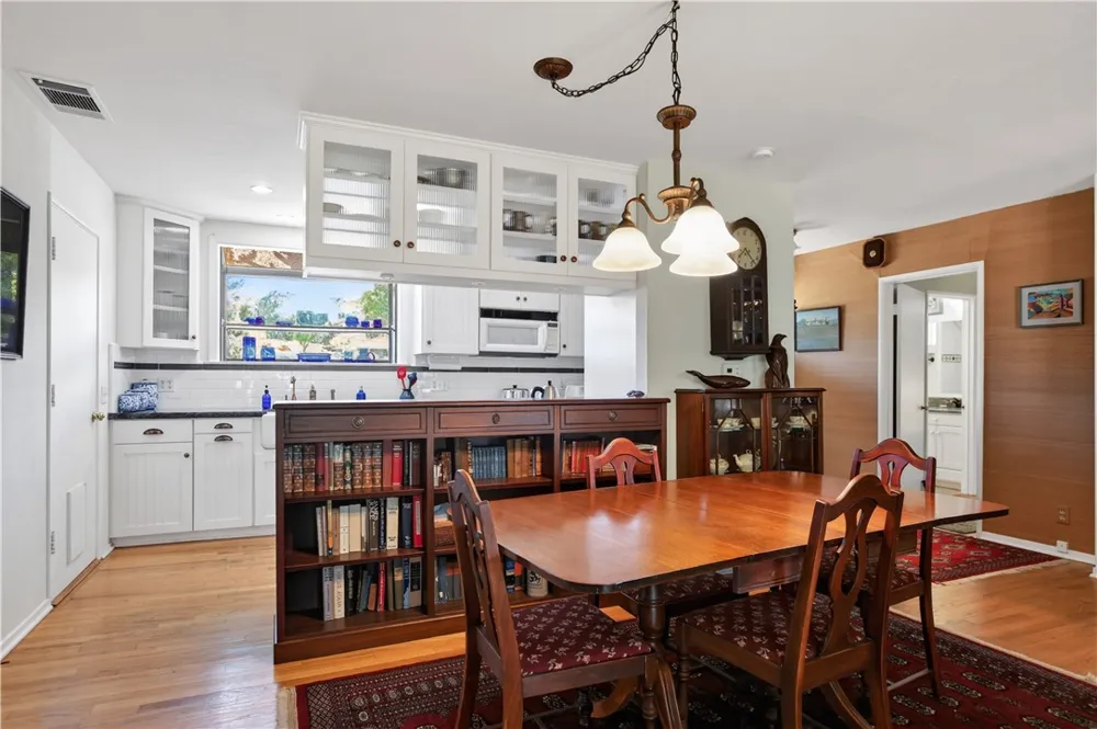 2599 Helena Street San Luis Obispo, CA 93401