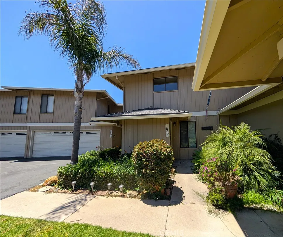 1609 Manhattan Grover Beach, CA 93433