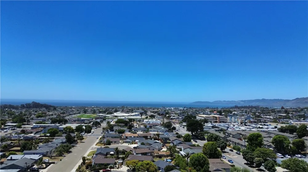 1609 Manhattan Grover Beach, CA 93433