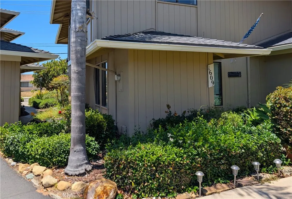 1609 Manhattan Grover Beach, CA 93433