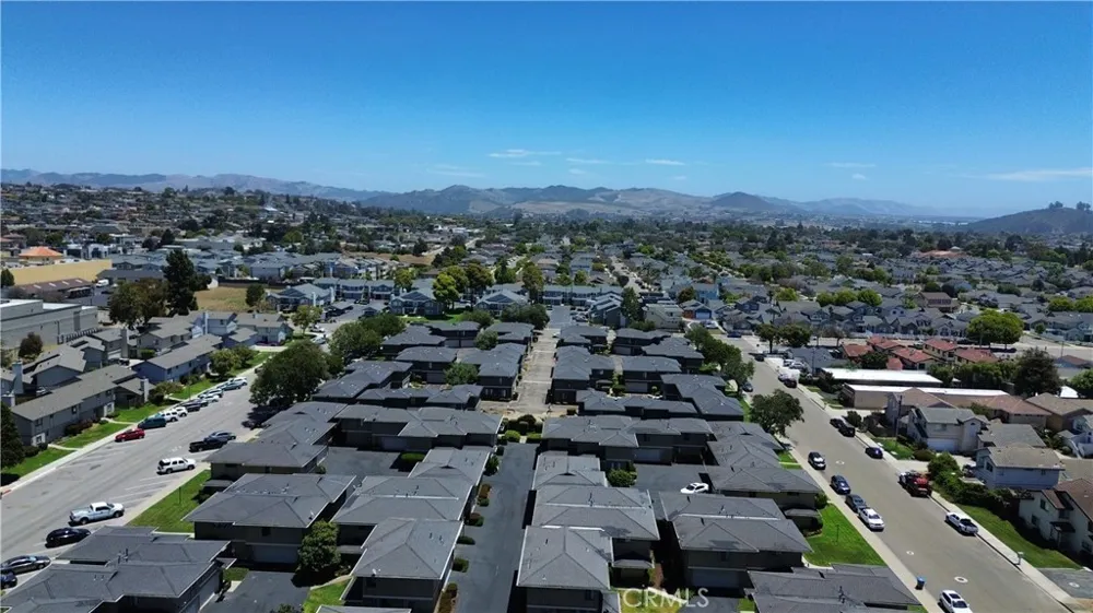 1609 Manhattan Grover Beach, CA 93433