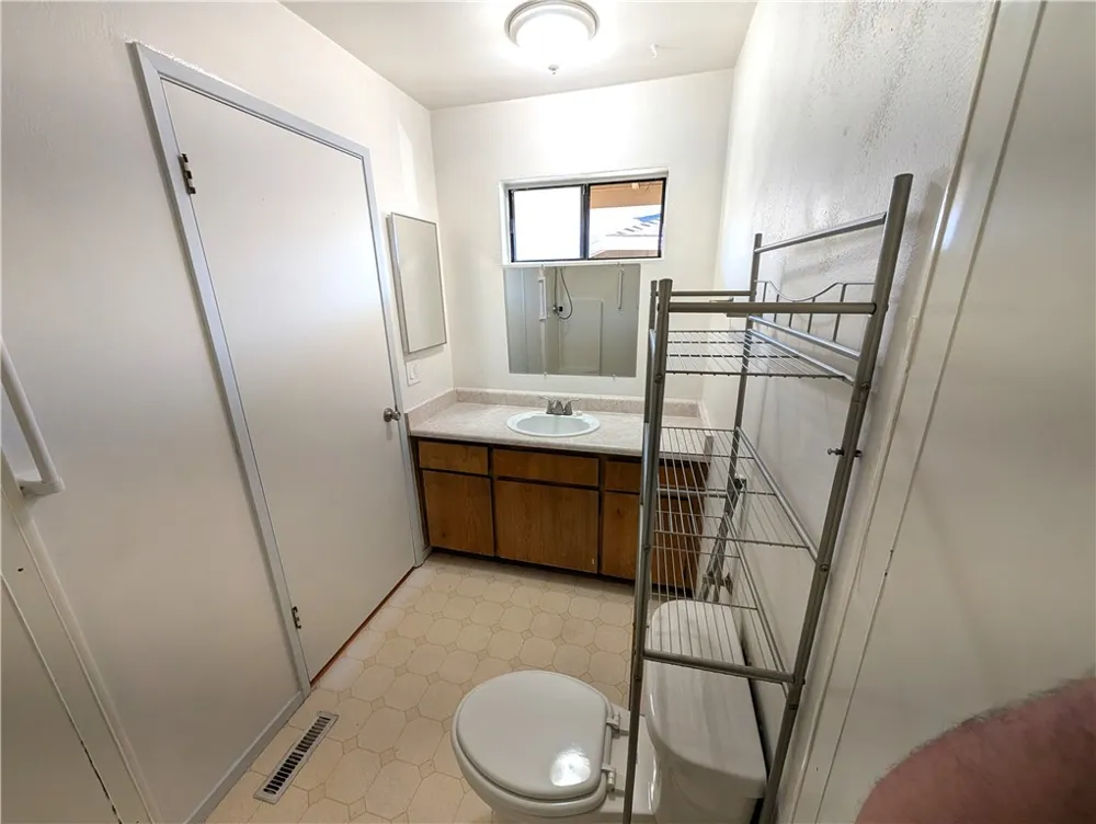 1609 Manhattan Grover Beach, CA 93433
