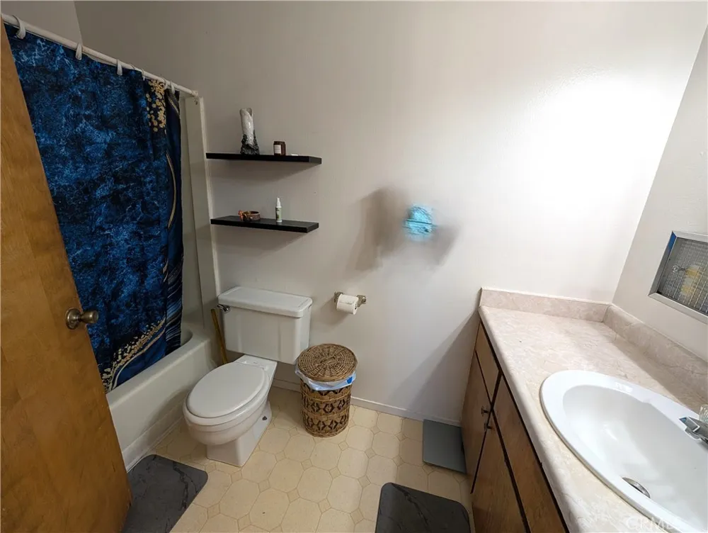 1609 Manhattan Grover Beach, CA 93433
