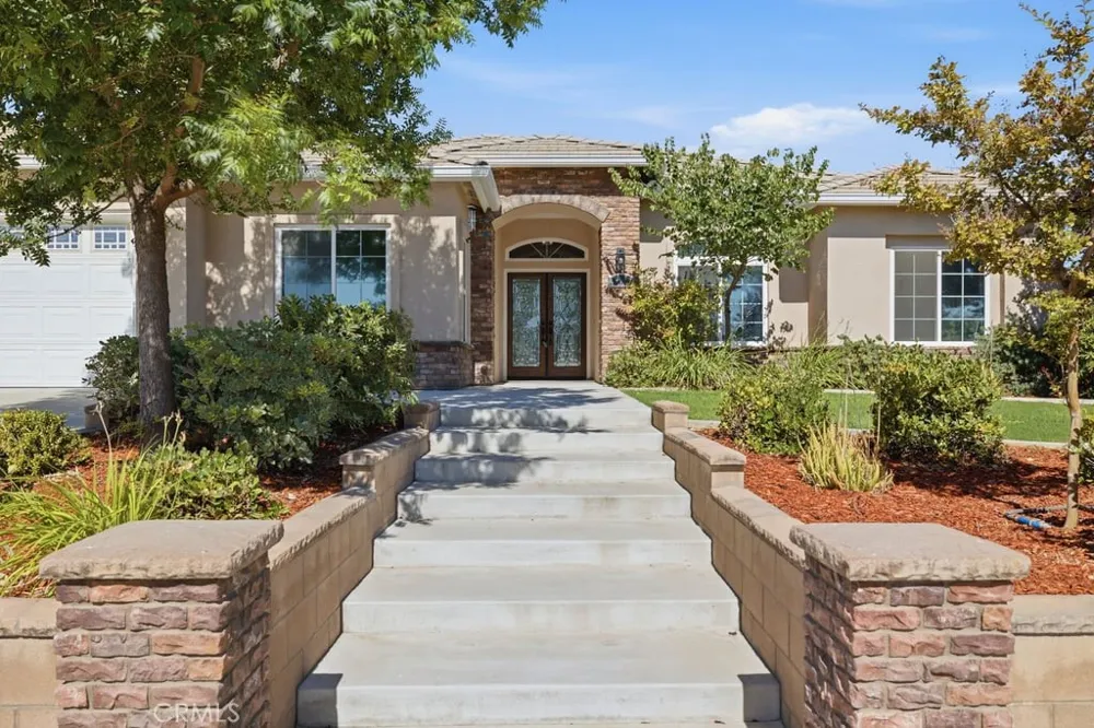 405 Hillard Taft, CA 93268