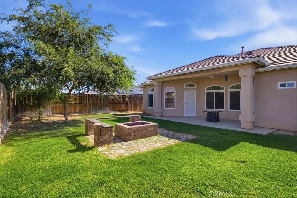 405 Hillard Taft, CA 93268