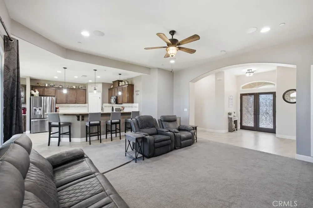 405 Hillard Taft, CA 93268