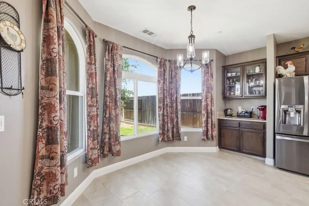405 Hillard Taft, CA 93268