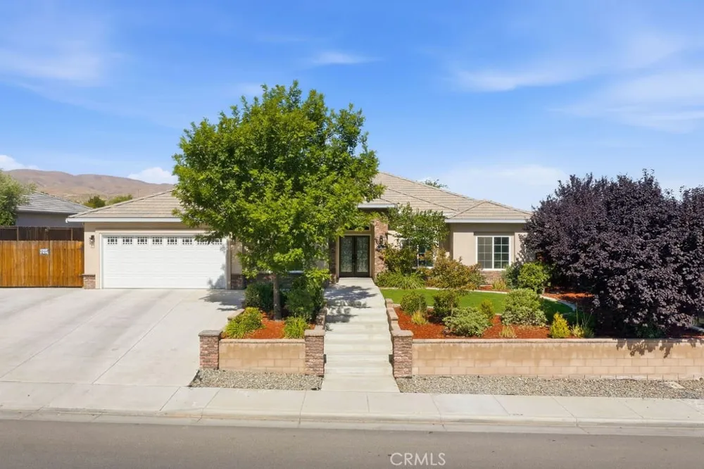 405 Hillard Taft, CA 93268