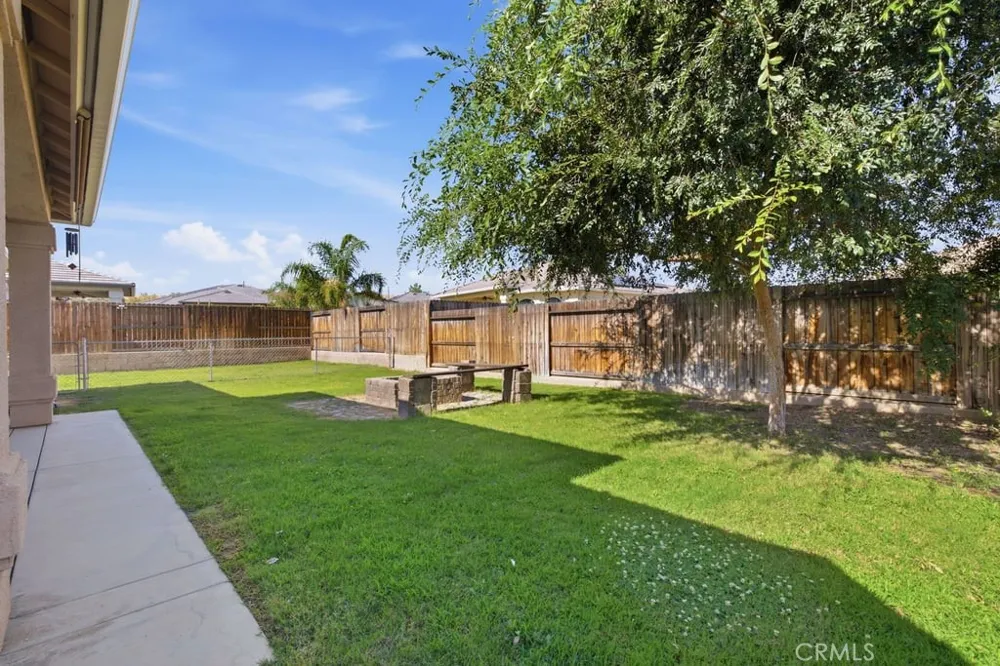 405 Hillard Taft, CA 93268