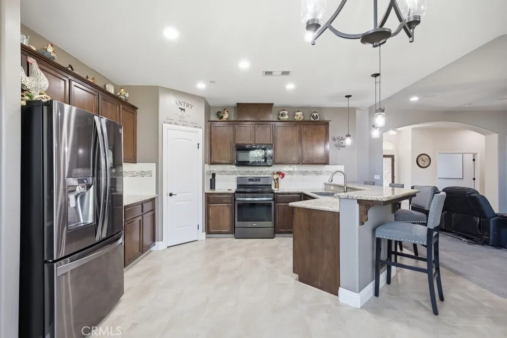 405 Hillard Taft, CA 93268
