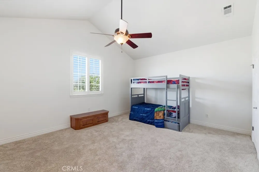 2510 Edingal Bakersfield, CA 93311