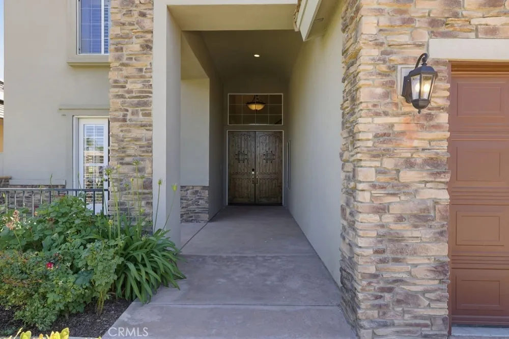 2510 Edingal Bakersfield, CA 93311