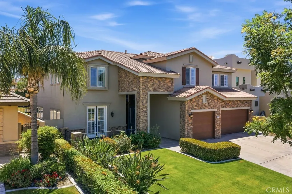 2510 Edingal Bakersfield, CA 93311