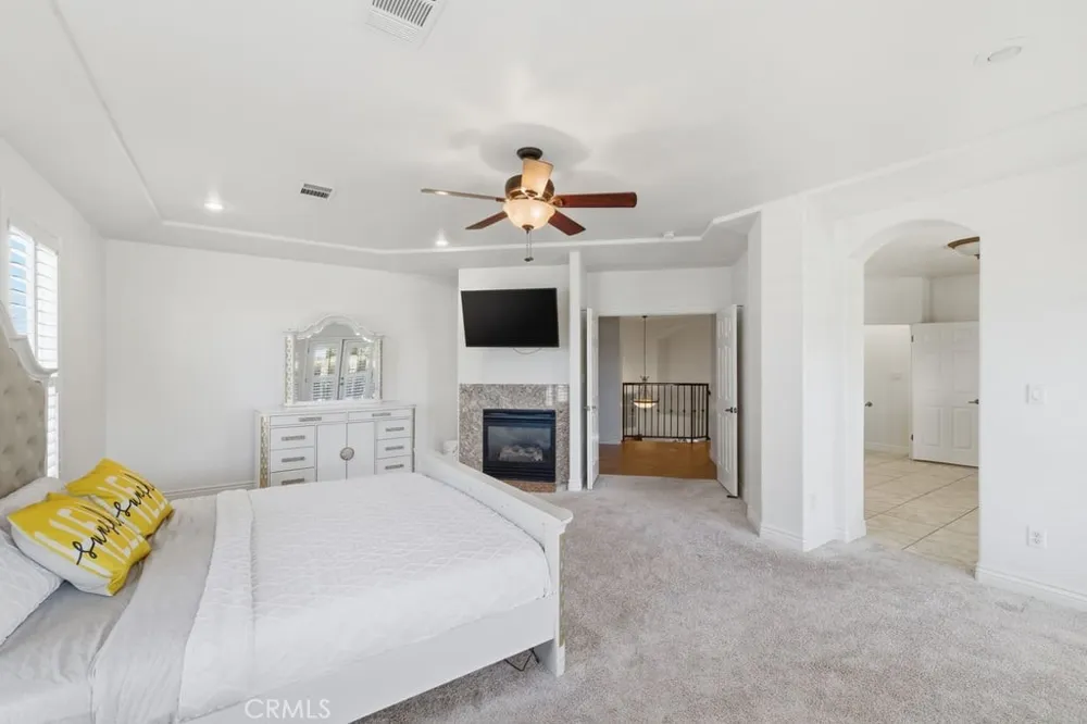2510 Edingal Bakersfield, CA 93311