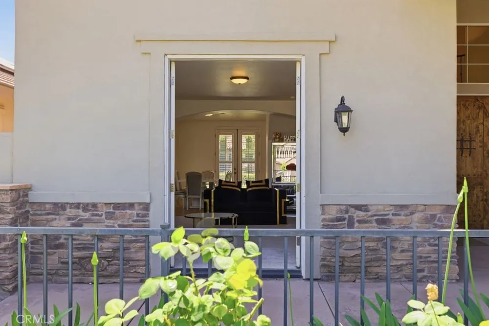 2510 Edingal Bakersfield, CA 93311