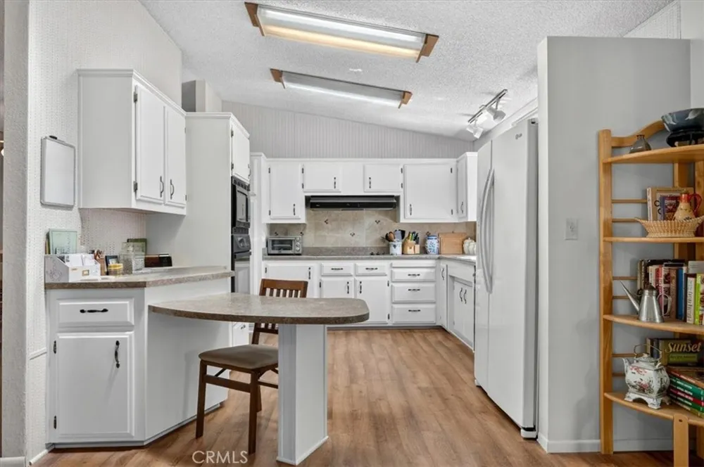 968 S White Dove Drive Santa Maria, CA 93455