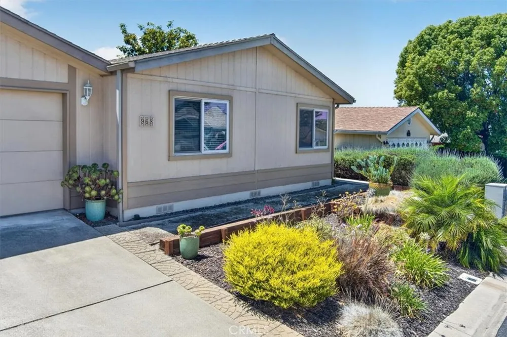 968 S White Dove Drive Santa Maria, CA 93455
