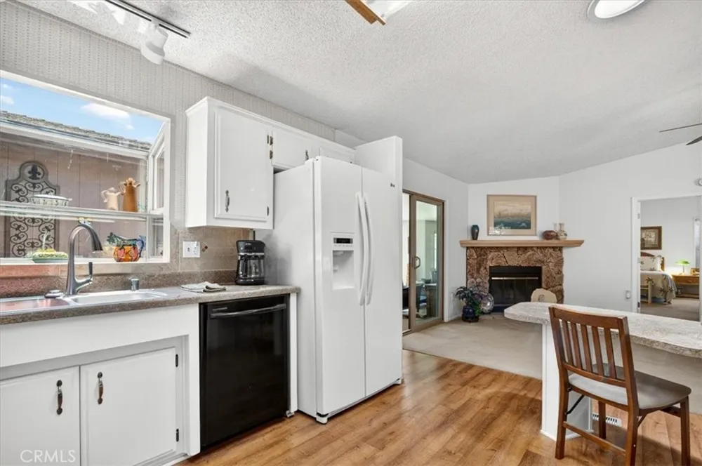 968 S White Dove Drive Santa Maria, CA 93455