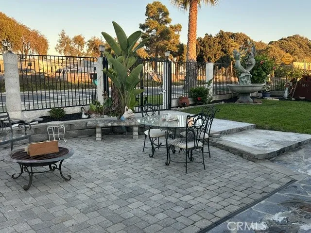 1150 Pacific Oceano, CA 93445