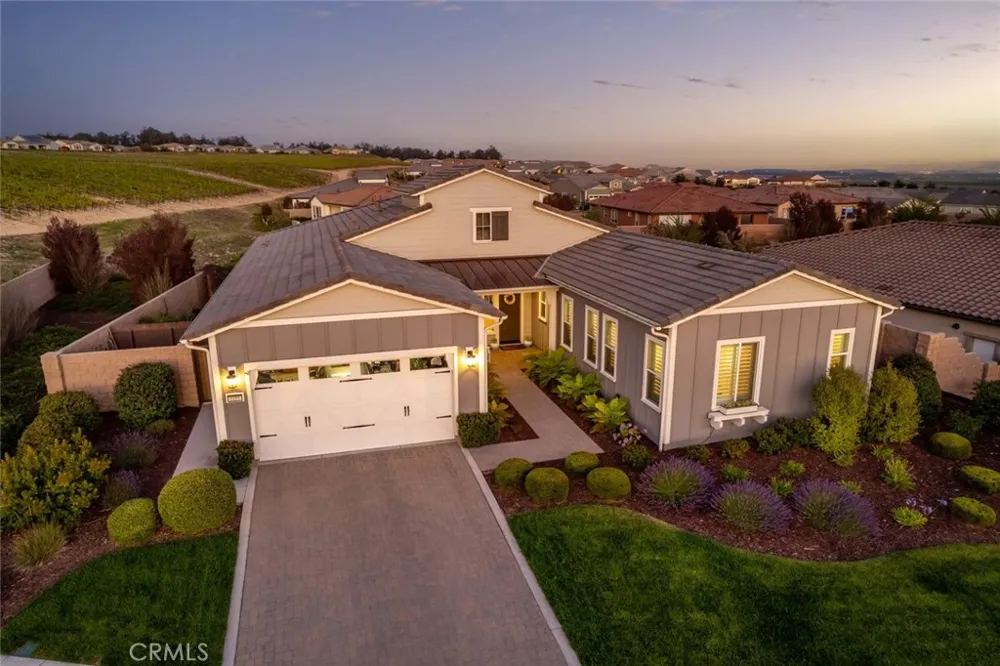 1155 Aj Lane Nipomo, CA 93444