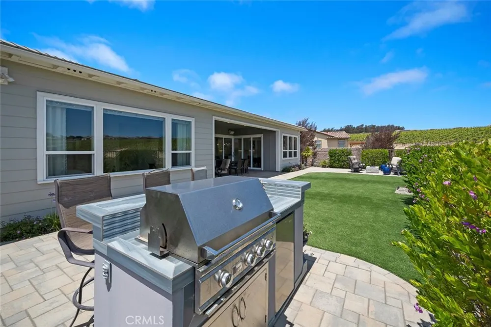 1155 Aj Lane Nipomo, CA 93444