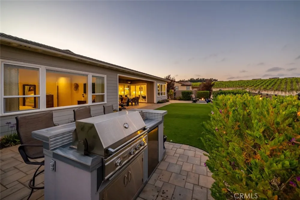 1155 Aj Lane Nipomo, CA 93444