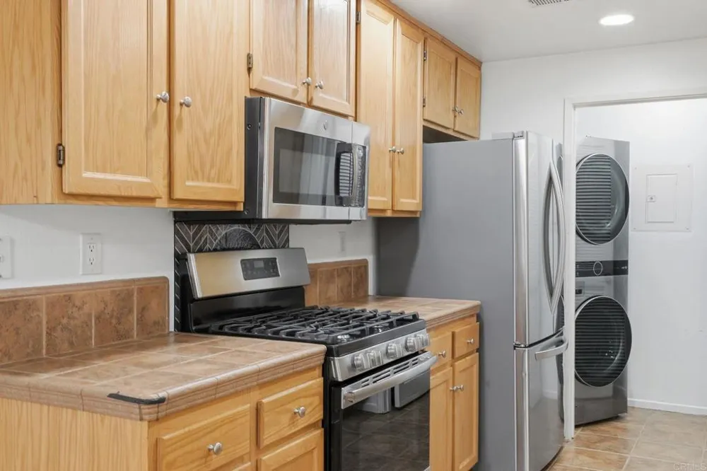 1880 Aubrives Place #2126 Chula Vista, CA 91913