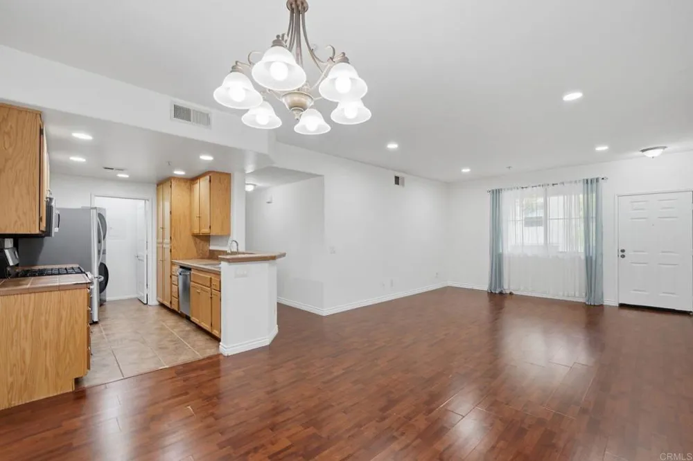 1880 Aubrives Place #2126 Chula Vista, CA 91913