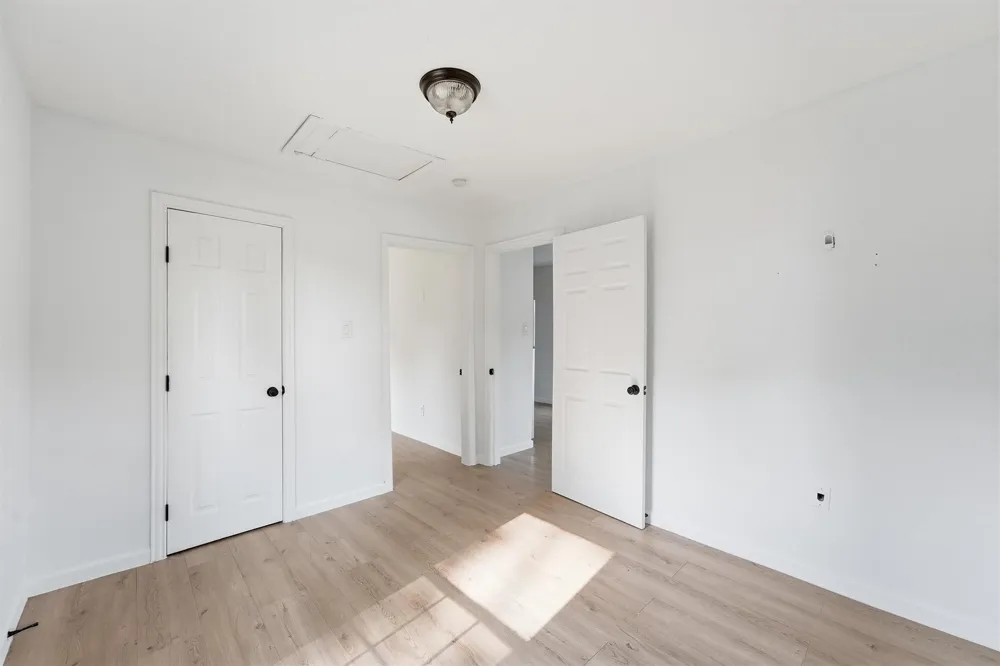 8030 -Record Street Houston, TX 77028