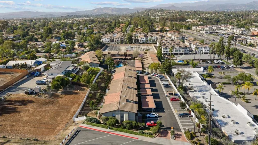 440 Citracado Parkway #38 Escondido, CA 92025