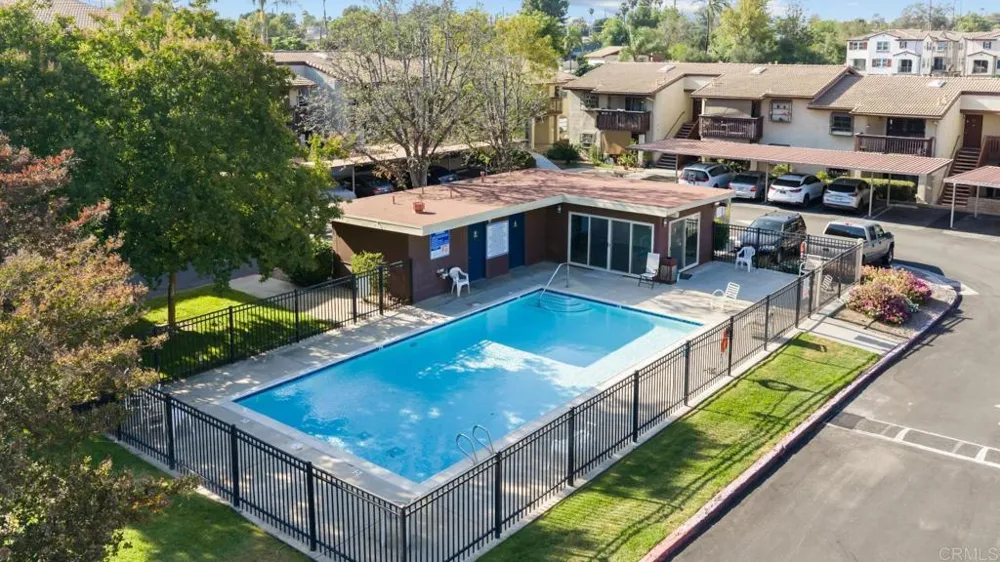 440 Citracado Parkway #38 Escondido, CA 92025