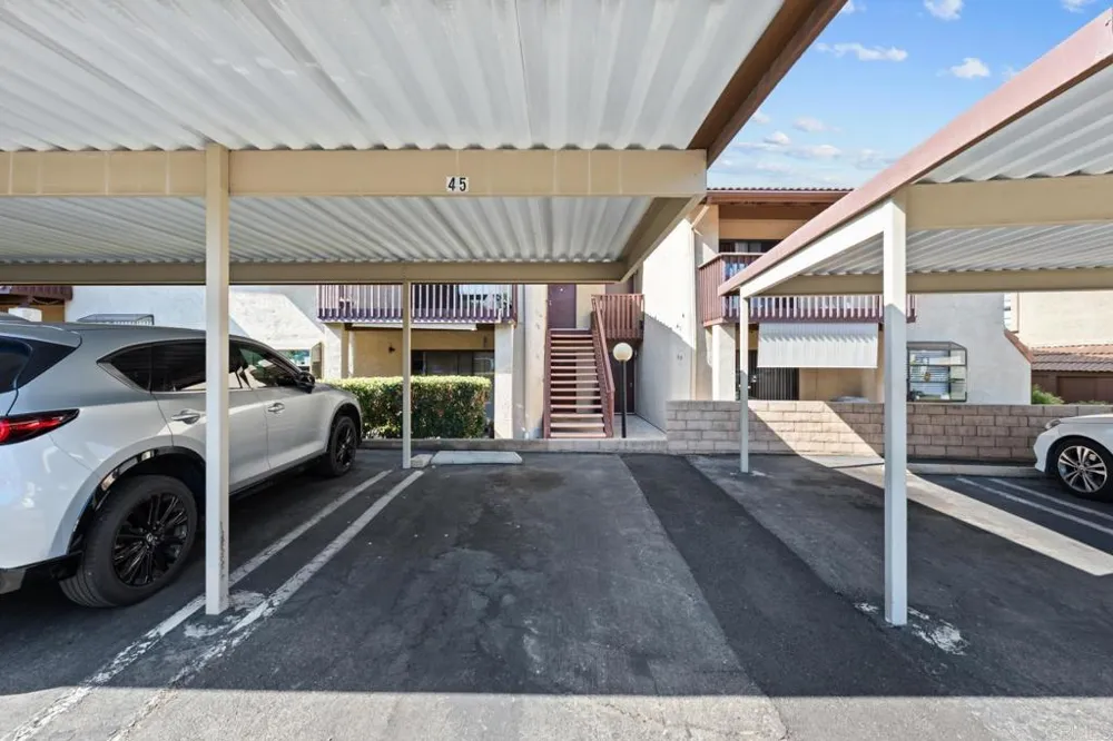 440 Citracado Parkway #38 Escondido, CA 92025