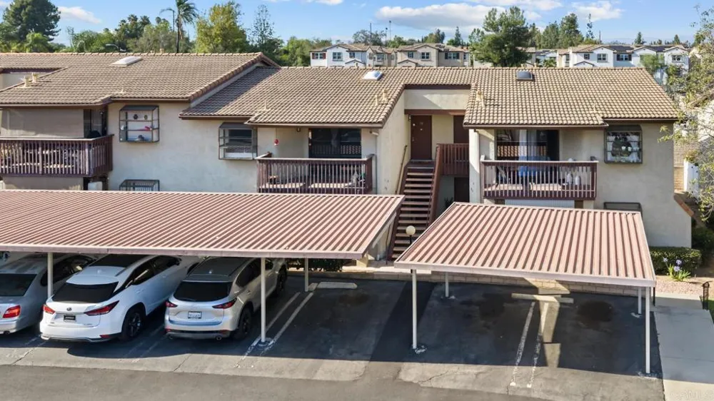 440 Citracado Parkway #38 Escondido, CA 92025