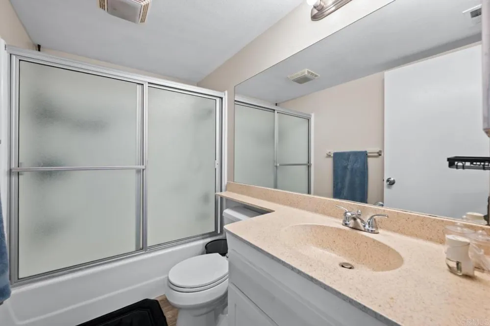 440 Citracado Parkway #38 Escondido, CA 92025