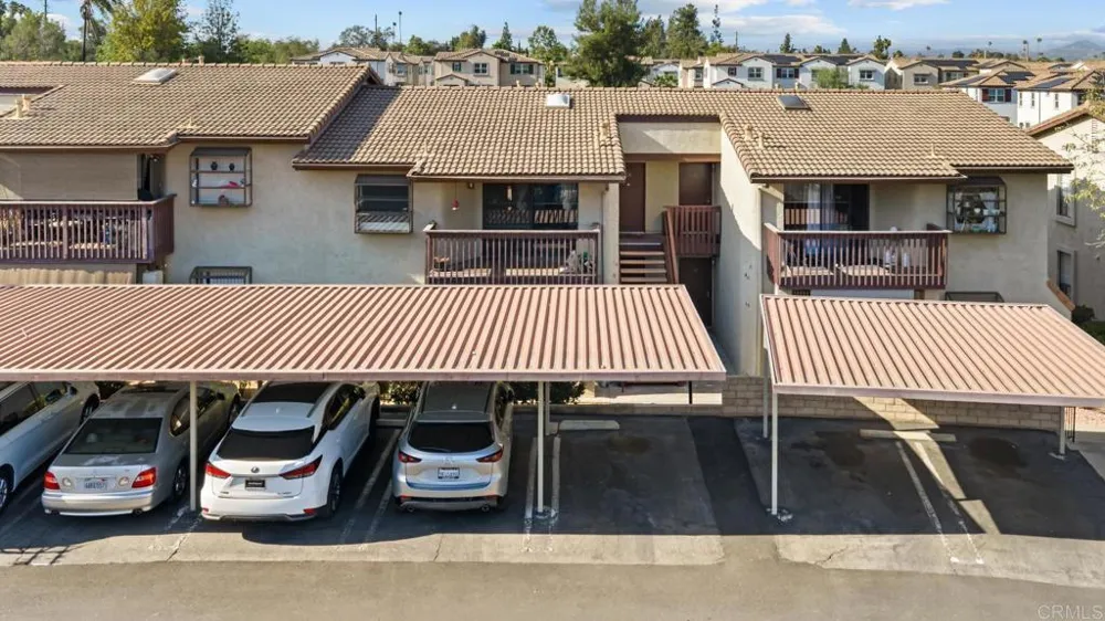 440 Citracado Parkway #38 Escondido, CA 92025