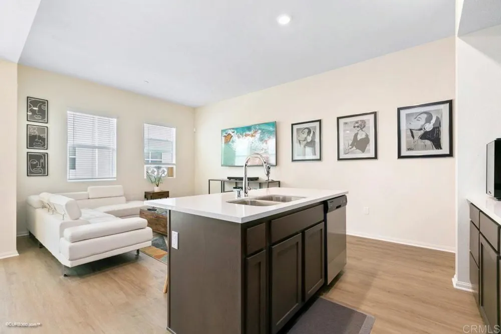 2015 Mindoro Lane #2 Chula Vista, CA 91915