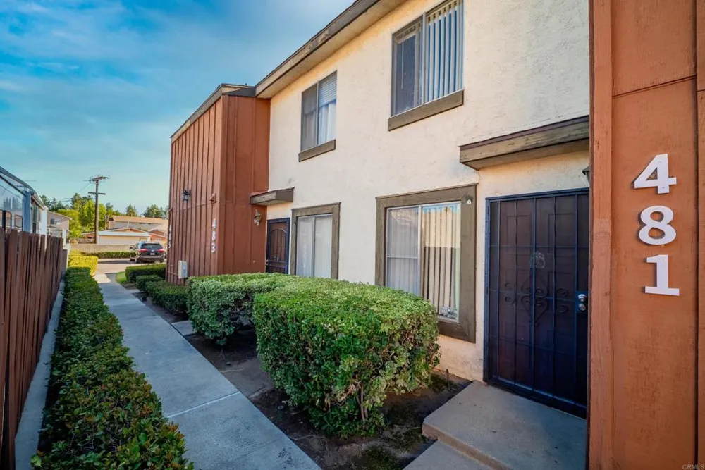 481 S Lincoln Avenue El Cajon, CA 92020