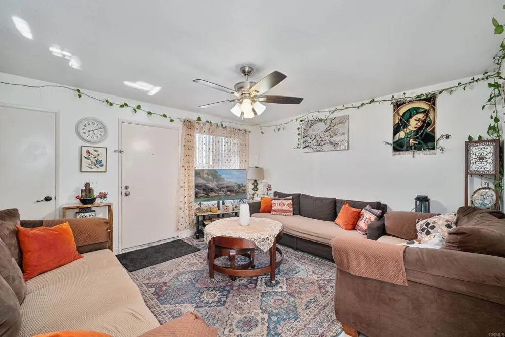 481 S Lincoln Avenue El Cajon, CA 92020