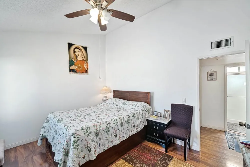 481 S Lincoln Avenue El Cajon, CA 92020