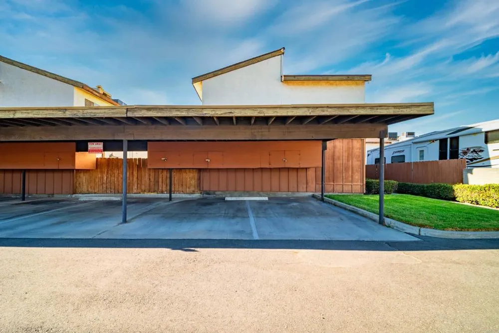481 S Lincoln Avenue El Cajon, CA 92020