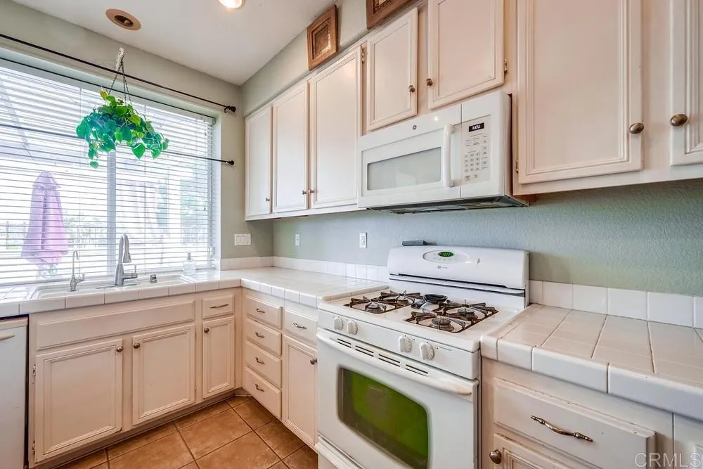33018 Terrace Drive Temecula, CA 92592