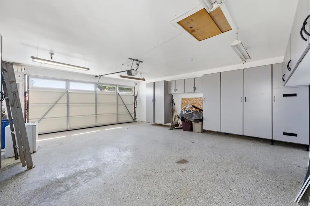 8722 Vanguard Place Lakeside, CA 92040
