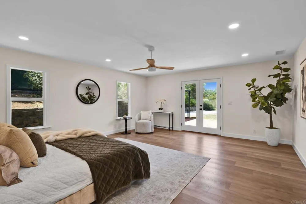 3131 Summit Drive Escondido, CA 92025