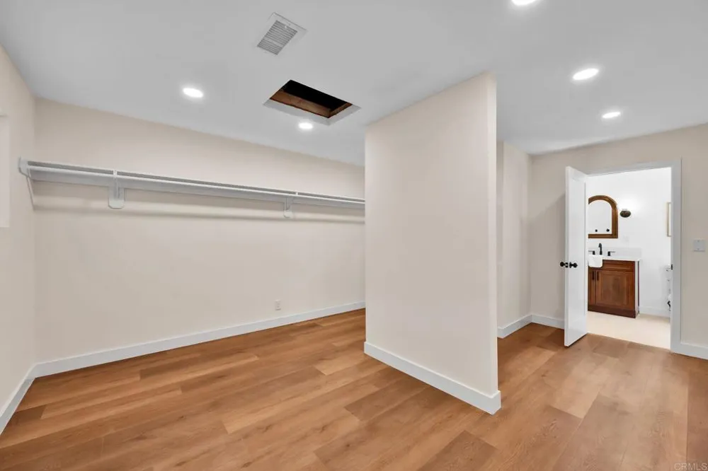 3131 Summit Drive Escondido, CA 92025